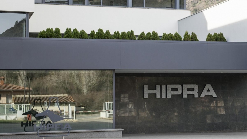 Entrada de la sede de Hipra, a 4 de enero de 2022, en Amer, Girona.