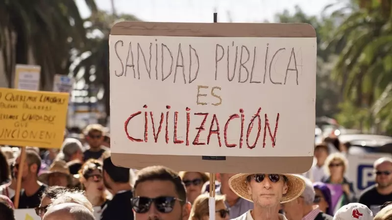 Imagen de archivo de la manifestación de octubre pasado en Málaga por la sanidad pública.
