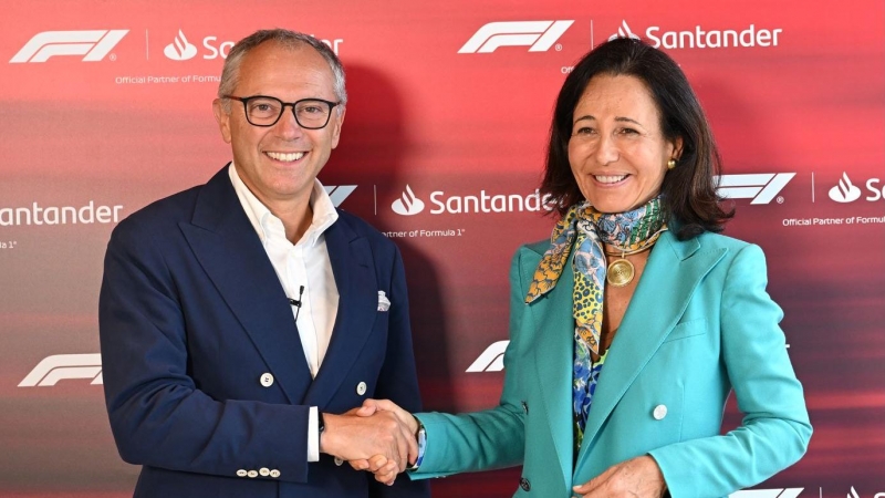 Stefano Domenicali, consejero delegado de Formula 1 y Ana Botín, presidenta de Banco Santander.