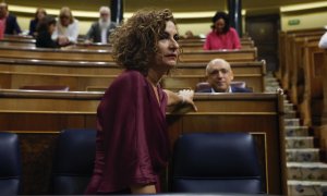 22/09/2022.- La ministra de Hacienda, María Jesús Montero, durante el pleno celebrado este jueves en el Congreso. EFE/J.J. Guillén