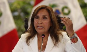 24/01/2023 - Fotografía de archivo fechada el 24 de enero de 2023 que muestra a la presidenta del Perú, Dina Boluarte, mientras habla durante una rueda de prensa en Lima (Perú).