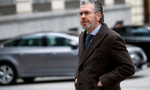 El exconsejero madrileño Francisco Granados, a su llegada a la sede de la Audiencia Nacional donde presta declaración como investigado ante el juez del caso Púnica, Manuel García Castellón. EFE/Emilio Naranjo