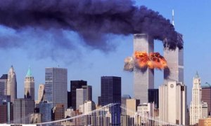 Las Torres Gemelas durante el atentado del 11-S en Nueva York.