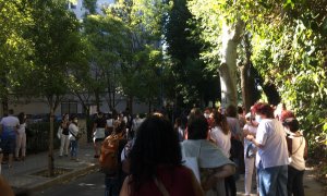 Profesores agolpados esperando su turno. José Antonio Chacón