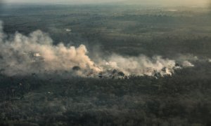 27/08/2020 .-Incendios intencionados en las proximidades de Rio Branco, capital del estado brasileño de Acre, cerca de las fronteras con Perú y Bolivia. SÉRGIO VALE/ AMAZÔNIA REAL.