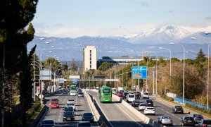 Tráfico en la autovía A-6, a 3 de diciembre de 2021, en Madrid