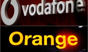 Los logos de Orange y Vodafone.