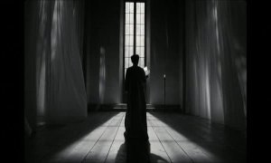 Denzel Washington interpreta Macbeth en la versión en blanco y negro de Joel Coen