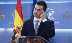 21/06/2022.- El portavoz del PSOE en el Congreso, Héctor Gómez , durante la rueda de prensa tras la Junta de Portavoces que tiene lugar este martes en el Congreso. EFE/J.J. Guillén