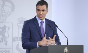 25/06/2022 El presidente del Gobierno, Pedro Sánchez, comparece en el Palacio de La Moncloa tras el Consejo de ministros extraordinario celebrado este sábado