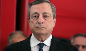 12/07/2022 - El primer ministro italiano, Mario Draghi, da una rueda de prensa en el cuartel de bomberos de Canazei el 4 de julio de 2022.
