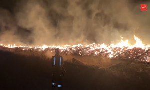 El calor y la falta de lluvias mantienen activos numerosos incendios en España