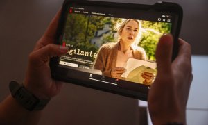 Un usuario se conecta a la plataforma Netflix, a 14 de octubre de 2022, en Madrid.