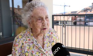 La persona más longeva del mundo, Maria Branyas, durante una entrevista en Olot, a 1 de agosto de 2019.