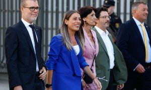 Miriam Nogueras i altres diputats de Junts arribant aquest dijous al Congrés