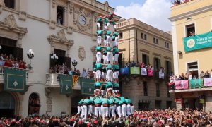 7 de 9 amb folre descarregat pels Castellers de Vilafranca a Sant Fèlix 2023