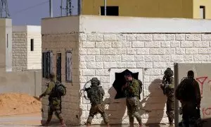 Imagen de archivo del Ejército israelí entrenando para la ofensiva terrestre dentro de la Franja de Gaza, a 27 de noviembre de 2023.