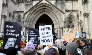 Otras miradas - Caso Assange: ¿Dónde está la supuesta prensa libre europea?