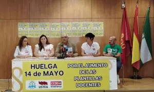 Representantes de los sindicatos que convocan la huelga del 14 de mayo.