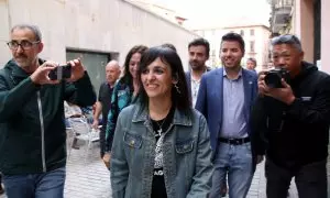 La líder d'Aliança Catalana, Sílvia Orriols, arriba a la seu del partit a Ripoll