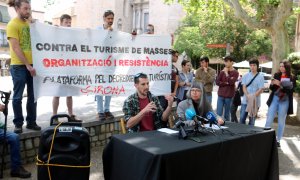 Roda de premsa de presentació de la plataforma pel descreixement turístic Girona