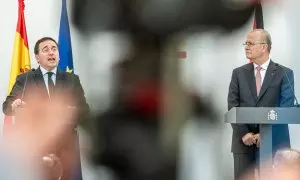 El ministro de Exteriores, José Manuel Albares, y el primer ministro palestino y responsable de Exteriores, Mohamed Mustafa, ofrecen una rueda de prensa tras reunirse, a 26 de mayo de 2024, en Bruselas.