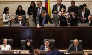 Fotografía de archivo de este martes del presidente de la Cámara de Representantes, Andrés Calle, en un debate del proyecto de ley para prohibir las corridas de toros en Bogotá.