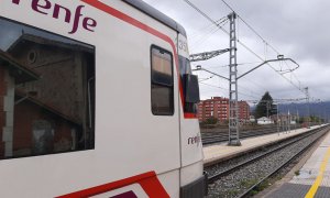 Más de 2.500 autobuses y precios desde 5 euros es la alternativa de Renfe para los cortes de trenes en agosto