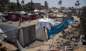 Israel ordena a los gazatíes abandonar una parte de la zona humanitaria de Mawasi