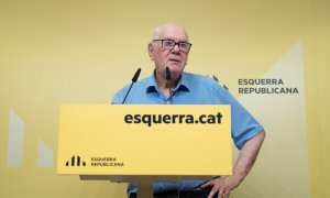 El exlíder de ERC en el Ayuntamiento de Barcelona Ernest Maragall interviene durante una rueda de prensa, en la sede de ERC, a 22 de julio de 2024, en Barcelona.