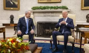 El primer ministro de Israel, Benjamín Netanyahu, junto al presidente de EEUU, Joe Biden.