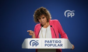 La portavoz del PP en el Parlamento Europeo, Dolors Montserrat, ofrece una rueda de prensa, en la sede del PP, a 5 de agosto de 2024, en Madrid (España).