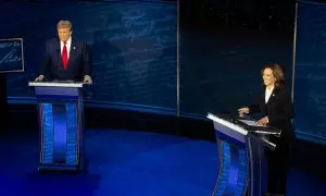 Donald Trump y Kamala Harris durante su primer debate electoral, en Filadelfia, a 10 de septiembre de 2024.