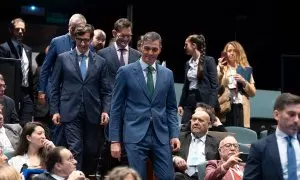 Sánchez se aferra a la aprobación de los Presupuestos y a la renovación del PSOE para contrarrestar la ofensiva judicial