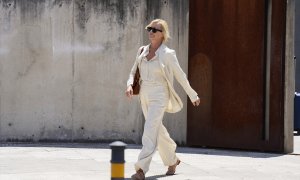 Ana Duato a su salida de la Audiencia de San Fernando de Henares para declarar ante el juez por el 'caso Nummaria'.