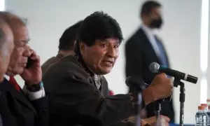 Evo Morales denuncia que desconocidos dispararon a su vehículo e hirieron a su chofer