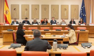 La presidenta del congreso de los diputados, Francina Armengol(5i), durante la comisión consultiva de nombramientos para la elección de los miembros del Consejo de Administración y del Presidente de la Corporación RTVE.