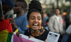 Una mujer durante una manifestación antirracista en Madrid.