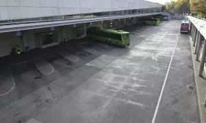 Vista de las dársena de la Estación de Autobuses de Méndez Álvaro de Madrid cuando se ha convocado una jornada de paro de los conductores de autobuses.