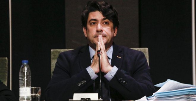 El alcalde de Alcorcón filtraba documentos sobre opositores políticos para denigrarles