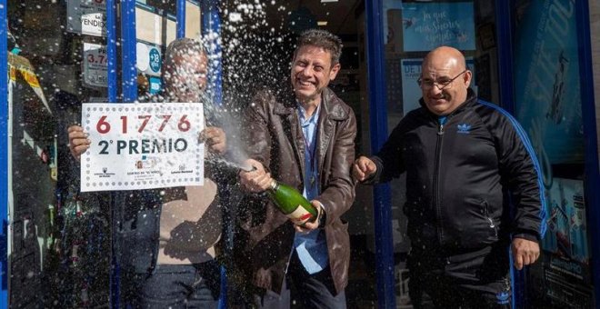Un jubilado inglés descubre este lunes que ha ganado 75.000 € en la lotería del Niño