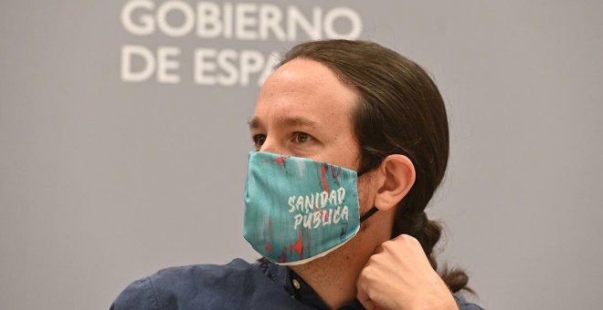 Iglesias ve "indigna" la "huida" de Juan Carlos I y dice que el Gobierno "no puede mirar hacia otro lado"