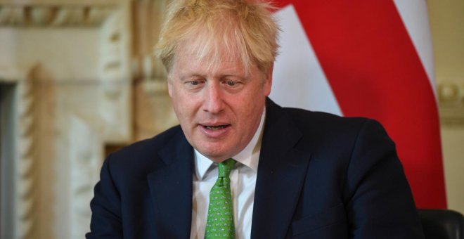 Dimiten los ministros de finanzas y salud de Reino Unido por desacuerdos con Johnson