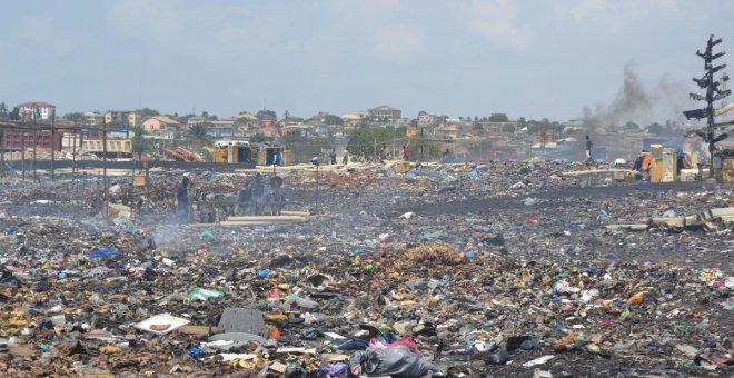 Europa exporta ilegalmente 1,1 millones de toneladas de basura electrónica a África y Asia