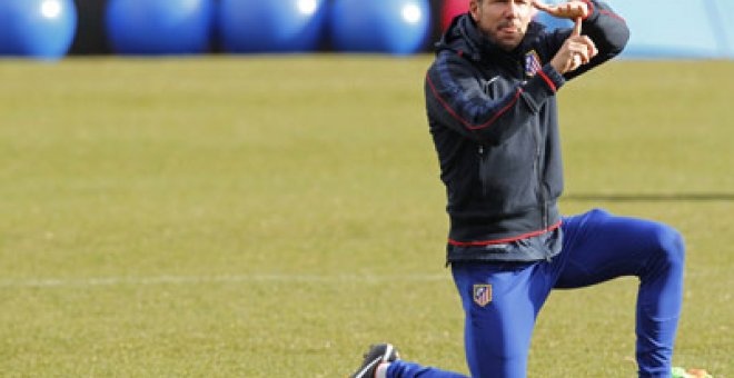 Simeone no espera a Reyes