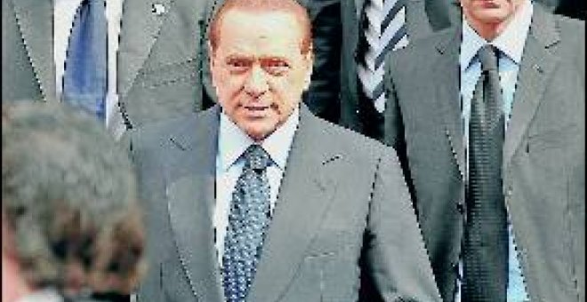 La justicia para los pies a Berlusconi en el Lacio