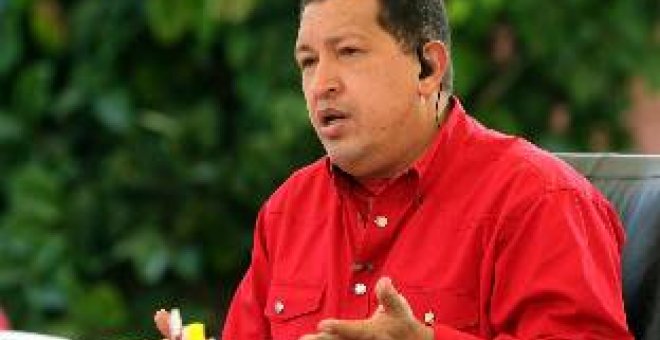 Chávez anuncia tres días festivos la próxima semana para ahorrar energía