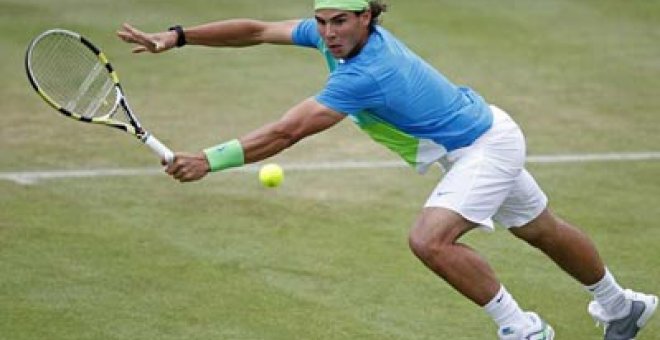 Nadal sufre más de la cuenta ante Istomin