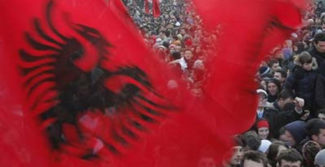 Kosovo adelanta sus primeros comicios generales soberanos