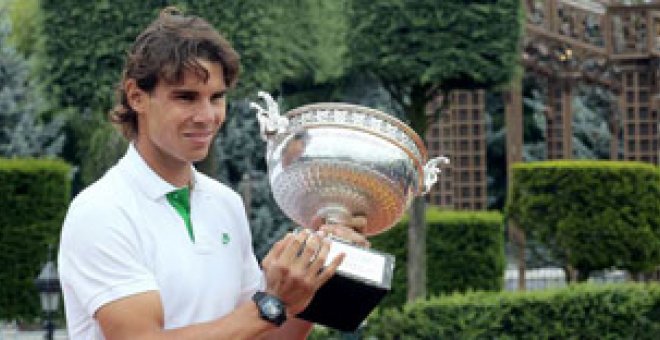 Borg vaticina que el "monstruo" Nadal ganará al menos otros dos Roland Garros